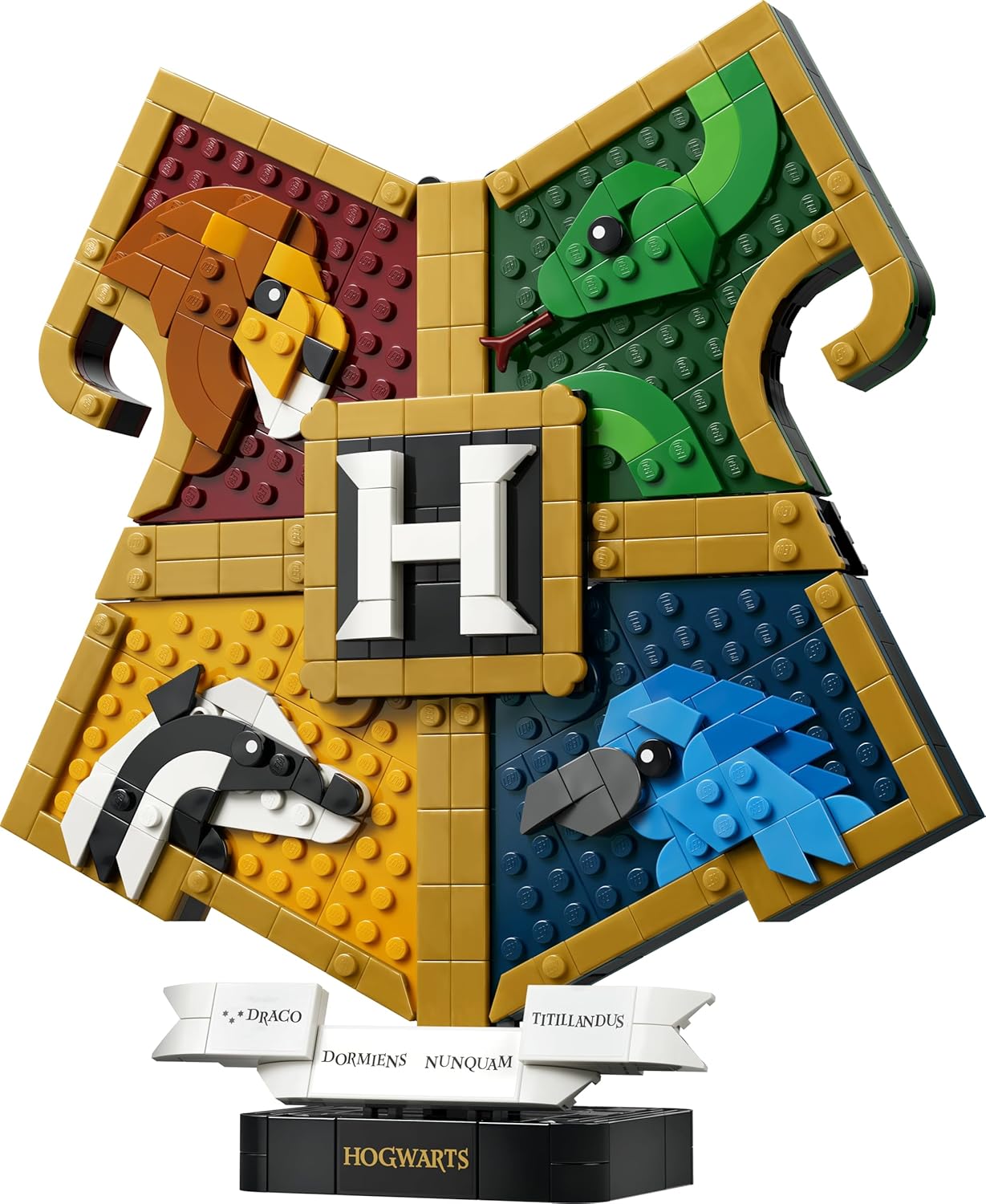 LEGO Harry Potter Hogwarts House Crest Toy - 3D Wall Art Model w/Animals - Kids' Room Decor - Birthday Gift Idea for 12+ Year Old Girls, Boys & Teenage Fans - 76462