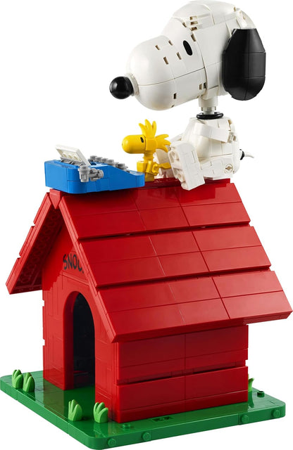 LEGO Ideas Peanuts: Snoopy’s Hondenhok – Strip Bouwpakket voor Volwassenen met Snoopy Hond en Woodstock Vogel Figuren – Woondecoratie of Bureau-Accessoire – Nostalgisch Cadeau – 21368