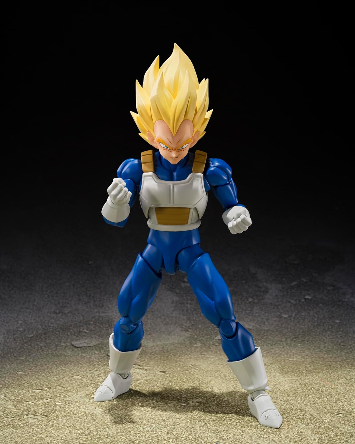 TAMASHII NATIONS Dragon Ball Z – Figurine Super Saiyan Vegeta (Dangerous Pride) S.H.Figuarts