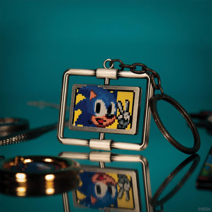 FaNaTtik Sonic the Hedgehog - Portachiavi rotante in metallo, edizione limitata 9.995, numerato singolarmente, da collezione con licenza ufficiale
