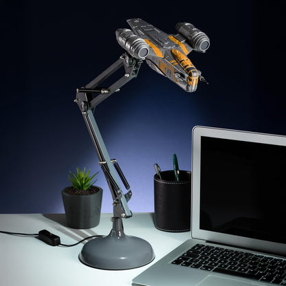 Paladone Star Wars Razor Crest Posable Desk Light – Adjustable LED Spaceship Lamp – USB Powered Mandalorian Desk Light