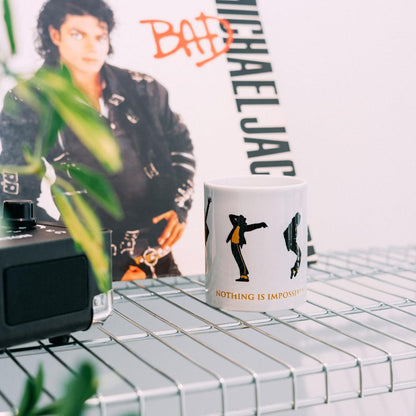 Grupo Erik Tazza Michael Jackson, Nothing is Impossible - Tazza Colazione Ceramica con Colori Vivaci e Stampa di Alta Qualità 350 ml, Adatte a Lavastoviglie e Microonde | Tazzine Caffe Particolari