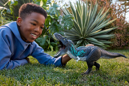 Mattel Jurassic World Muscle Madness Tyrannosaurus Rex Action Figure, T-Rex with Torso Growth & Evolving Tail Spikes, Chomp & Roars, JKG92