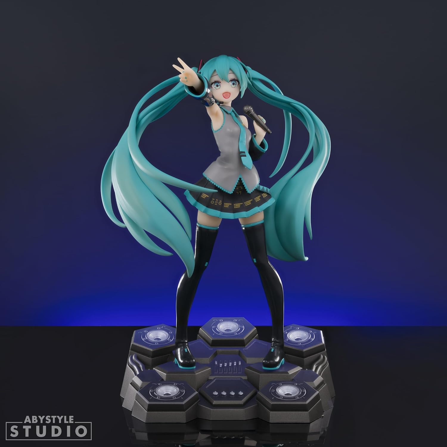 ABYstyle Studio Hatsune Miku 1/10 'Wink' Figurine 18cm - Official Product PVC