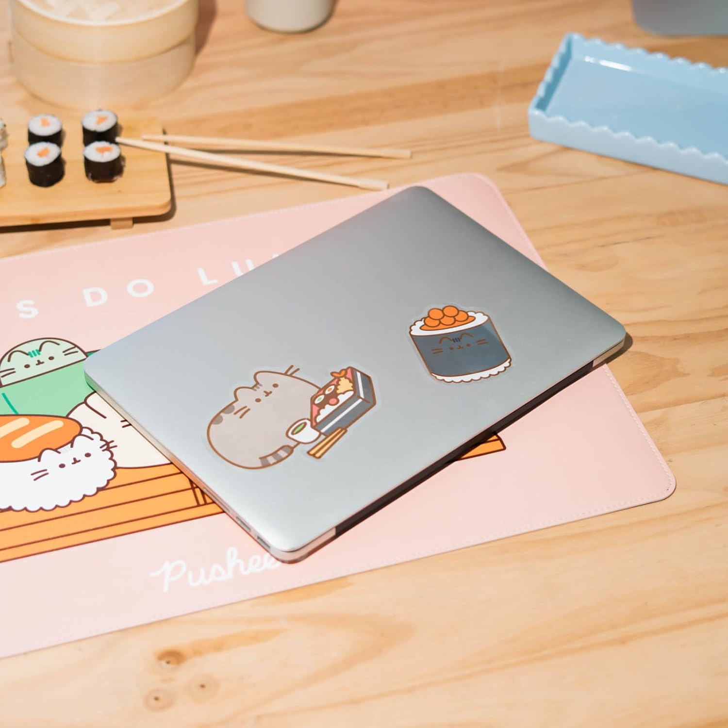 Grupo Erik Set 2 Stickers Pusheen Sushi Roll - Adesivi in Vinile Sagomati Kawaii per Laptop, Borraccia e Cellulare | Decorazioni Resistenti