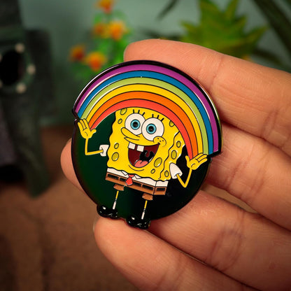 SpongeBob SquarePants - Spilla smaltata arcobaleno | Edizione limitata da collezione | Prodotto con licenza ufficiale | Numerata singolarmente | 41 x 45 mm