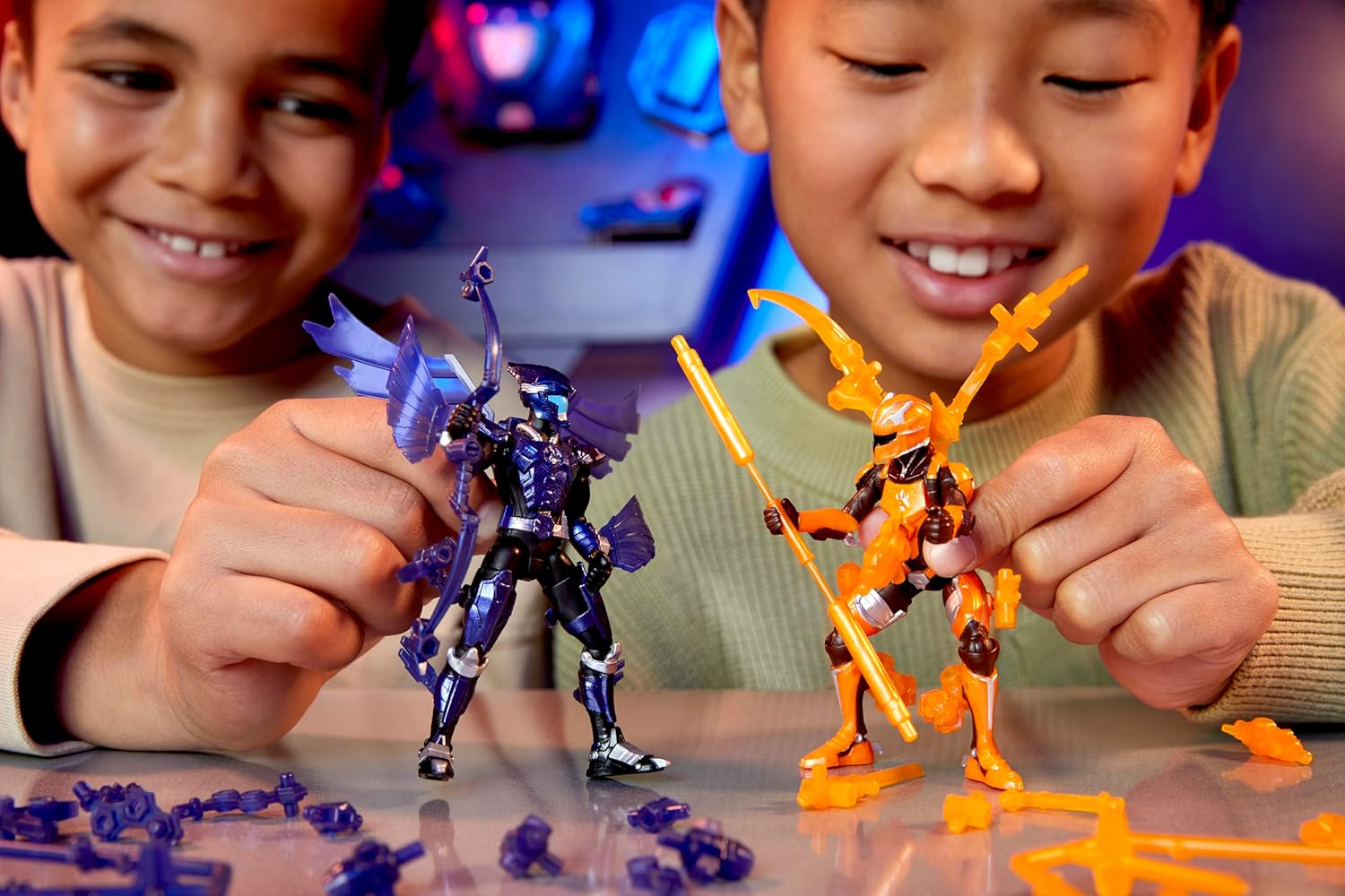 Joon Park, Pilote de Pteranodon - Figurine de 9,5 cm avec Armure Interchangeable et Accessoire Transformable - Dès 6 Ans