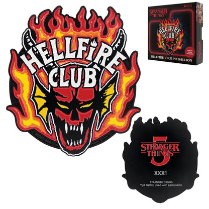 FaNaTtik Stranger Things Hellfire Club Medaillon - Offiziell lizenzierte limitierte Auflage aus Metall zum Sammeln und Ständer