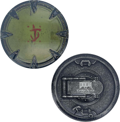 FaNaTtik DOOM: Medaglione con sega a scudo del Medioevo e biglietto d'arte, edizione limitata da collezione (licenza ufficiale, numerato individualmente, diametro 85 mm, include espositore
