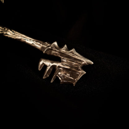 FaNaTtik DOOM: The Dark Ages Replica Metal Secret Key - Limited Edition (5000 weltweit), offizieller Merchandise, Antik-Silber-Färbung