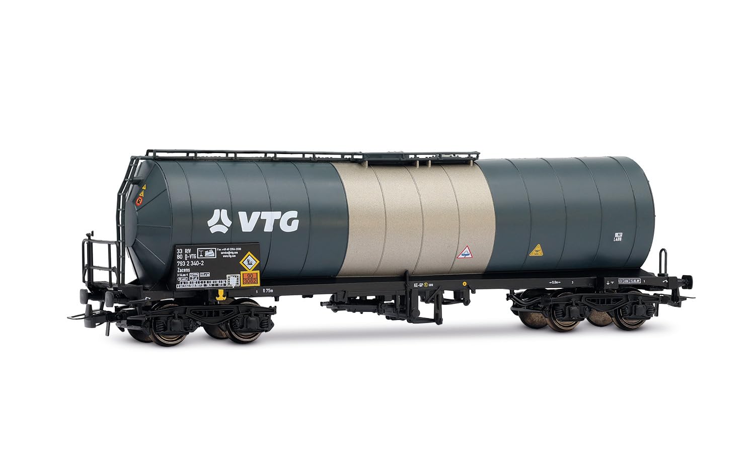 Rivarossi HR6695 VTG, 4-axle isolated tank wagon, blue/silver livery, ep. VI Railway Wagons