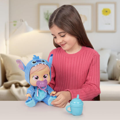 Cry Babies Disney Stitch Baby-Puppe Loving Care inspiriert von Stitch, inklusive 3 Zubehörteilen und weint echte Tränen. Kinder ab 3 Jahren.
