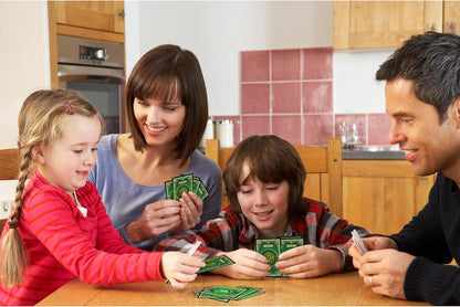 Waddingtons Number 1 Playing Card Game, Wicked Waddingtons Number One, Play with Glinda, Elphaba and the Wizard, Great Travel Companion, Gifts and Toys for Boys, Girls and Adults