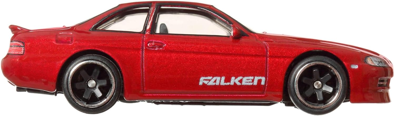 Hot Wheels Toy Cars, Premium Fast & Furious Tokyo Drift Bundle, 5 1:64 Scale Die-Cast Vehicles from the Fast Movie in Collectable Packaging
