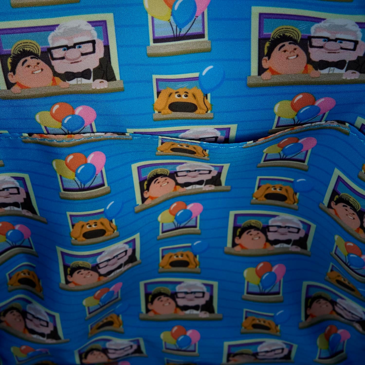 Loungefly Disney Pixar Up - Dug - Carl & Russell, Mini Zaino Ricamato, Ideale per Bambini e Adulti, Borse da Collezione