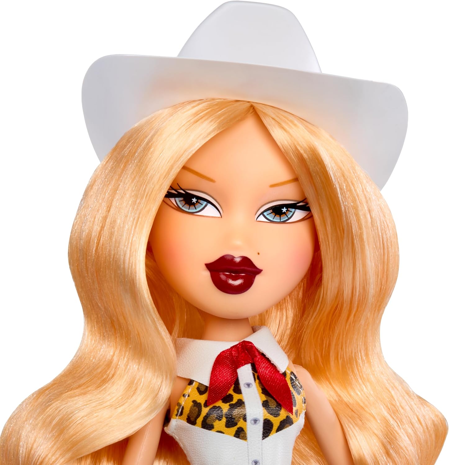 Bratz Sassy Stampede Cloe - Collectable Fashion Doll - Western Cowgirl Style Doll with Outfit and Accessories