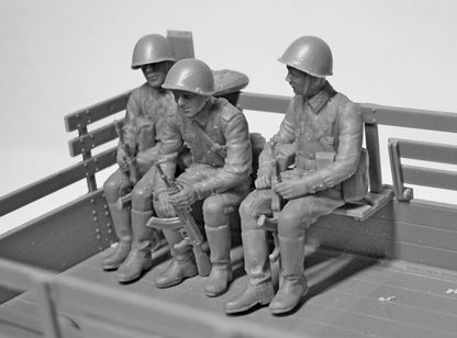 ICM 035 636-1/35 Il Personale di Servizio sovietico, 4 cifre