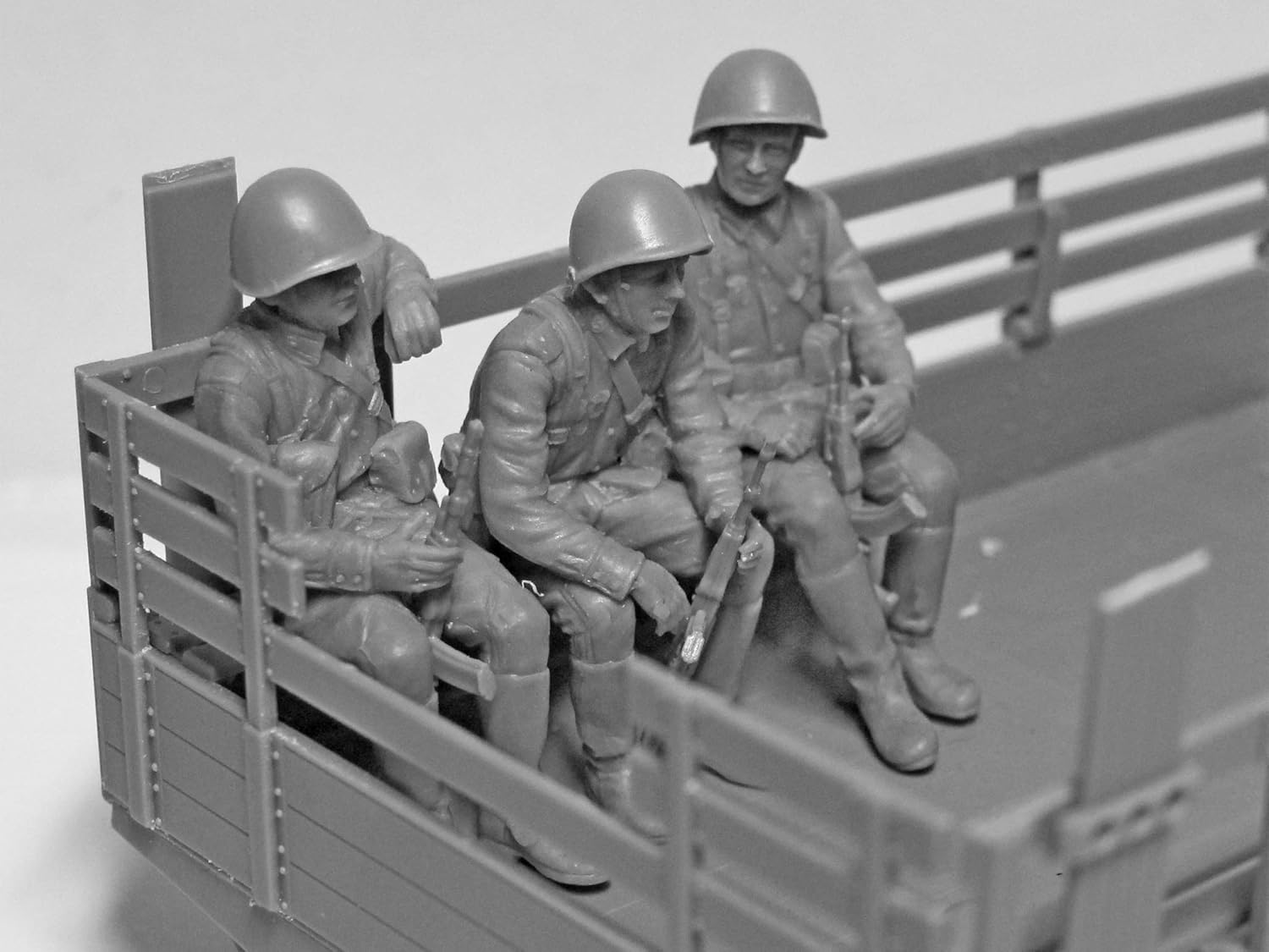 ICM 035 636-1/35 Il Personale di Servizio sovietico, 4 cifre