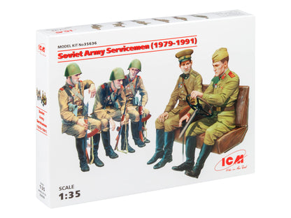 ICM 035 636-1/35 Il Personale di Servizio sovietico, 4 cifre