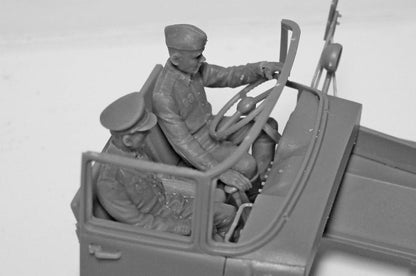 ICM 035 636-1/35 Il Personale di Servizio sovietico, 4 cifre