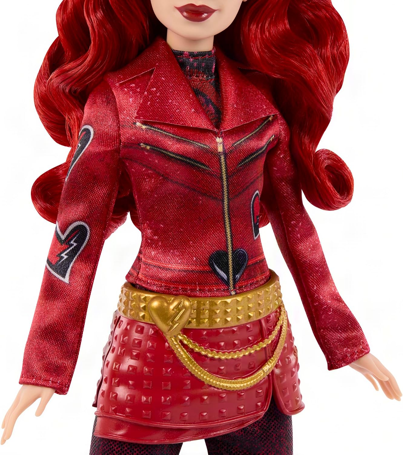 Mattel Disney Descendants: Wicked Wonderland Singing Red Doll with Movie-Inspired Clothes, Sings “Perfect Princess” in English, JMP52