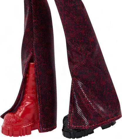 Mattel Disney Descendants: Wicked Wonderland Singing Red Doll with Movie-Inspired Clothes, Sings “Perfect Princess” in English, JMP52
