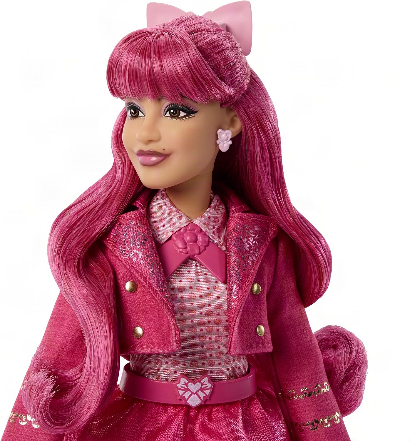 Mattel Disney Descendants: Wicked Wonderland Fashion Doll & Accessory, Pink Sister of Red & Daughter of Queen of Hearts with Movie-Inspired Clothing, JMP47