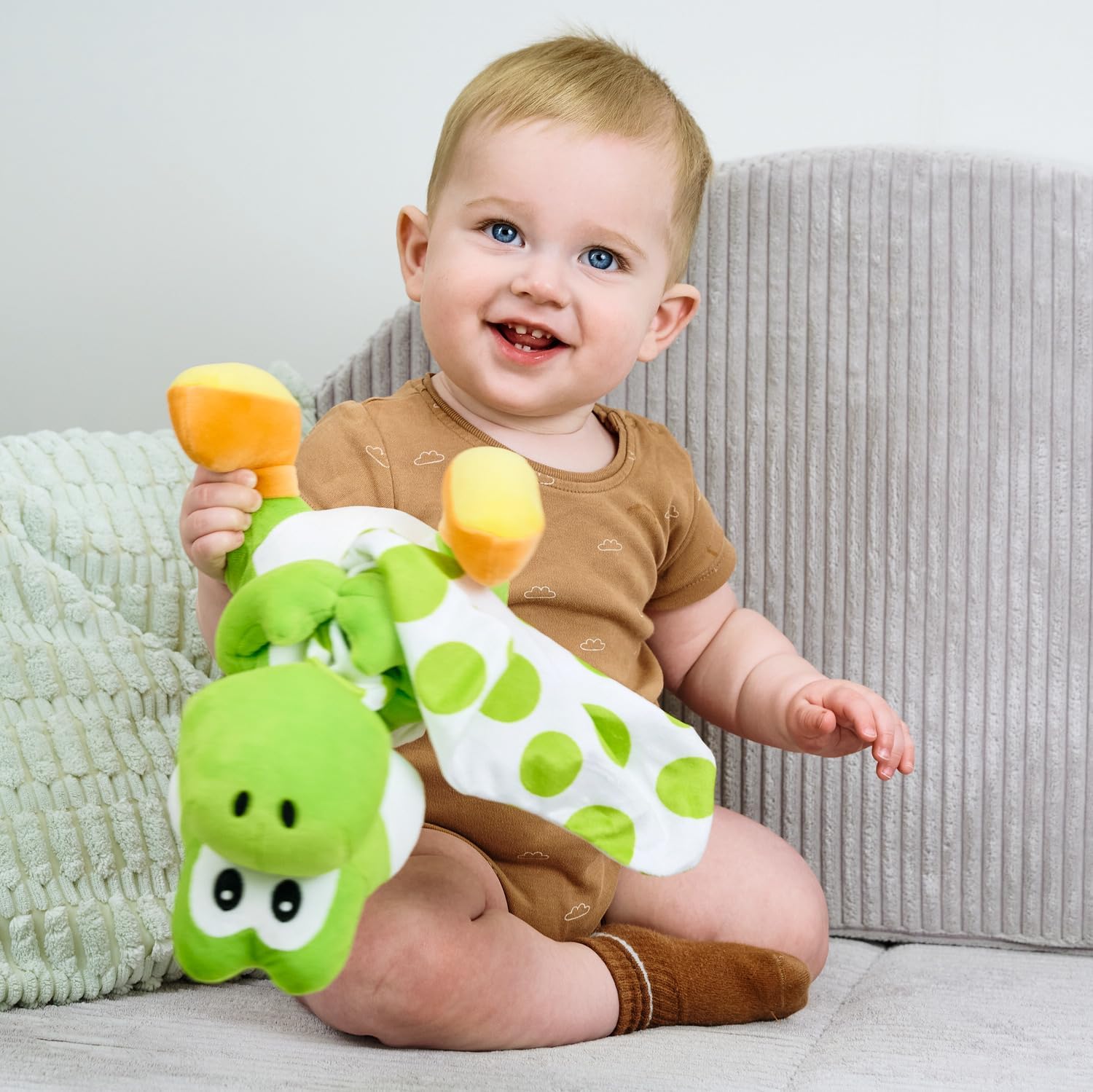 Simba My Mario Yoshi Pluche figuur (23 cm) met knuffeldoek, zacht knuffeldier voor baby's, kinderen en fans, vanaf 0 maanden