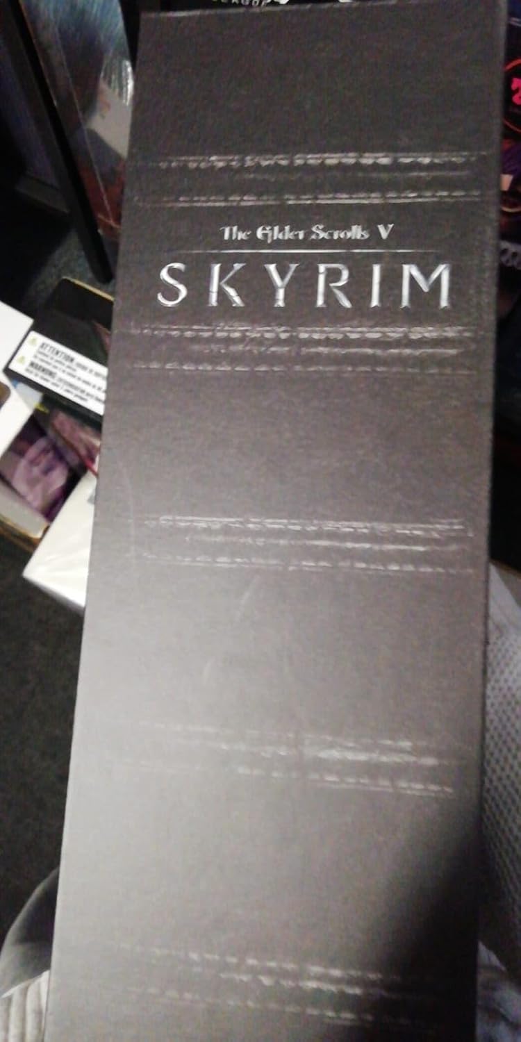 Pure Arts Limited - Elder Scrolls Skyrim Dragonborn Standard 1/6 Scale Articul Figure (Net