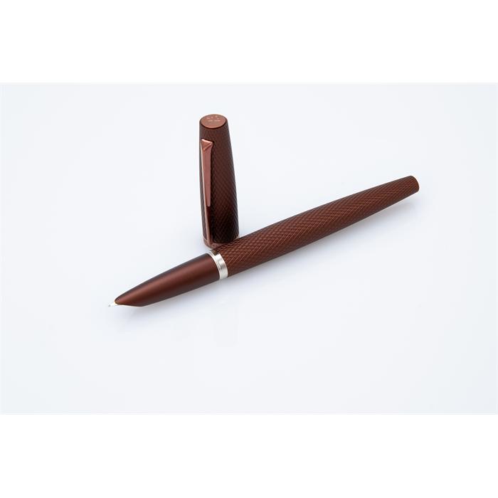 Diplomat Fountain Pen Viper brown guilloche - Fine/Medium
