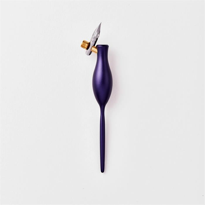 Tom's Studio Carrot Calligraphy Pen - Oblique - Midnight