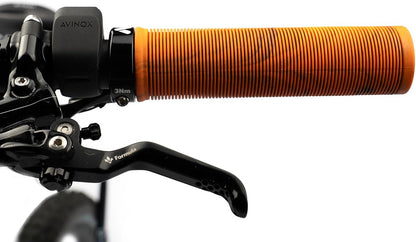 MTB Griffe AMS Barcode – Lenkergriffe mit Lock-On System – klassischer Komfort ohne Handschuhe – ideal für Trail, Dirt Jump und Freeride