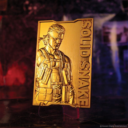 FaNaTtik Metal Gear Solid - Lingotto a serpente placcato oro 24 carati, con licenza ufficiale ed edizione limitata (2.001 in tutto il mondo) con numerazione individuale