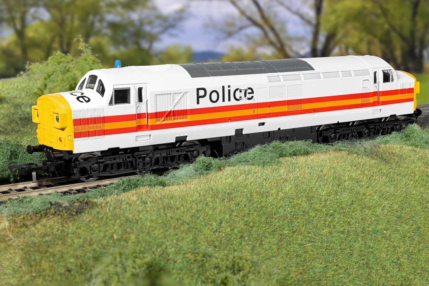 Train Miniature Hornby - R30435TXS Railroad - BR - Class 37 - '37093' aux Couleurs de la Police (avec Son DCC) - Époque 8