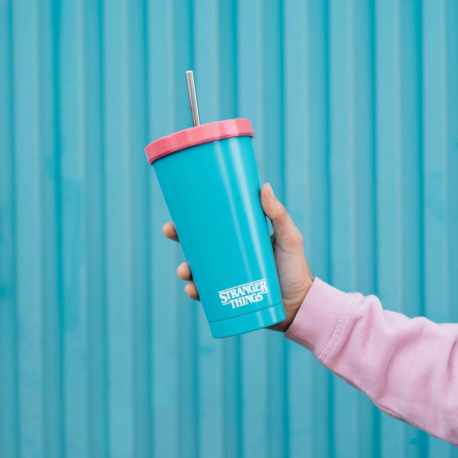 Grupo Erik Thermobecher 500ml Stranger Things - Kaffeebecher to go Thermo Trinkbecher mit Deckel und Strohhalm - Offizieller Stranger Things Merch