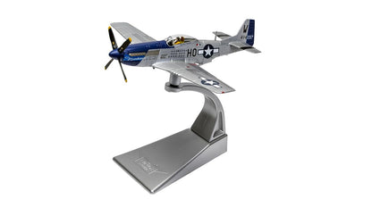 Corgi AA27709 North American P-51D Mustang, ‘Moonbeam McSWINE’, William T. ‘Bill’ Whisner Jr, 1945 - DieCast Model Aviation, for ages 14+