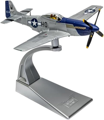 Corgi AA27709 North American P-51D Mustang, ‘Moonbeam McSWINE’, William T. ‘Bill’ Whisner Jr, 1945 - DieCast Model Aviation, for ages 14+