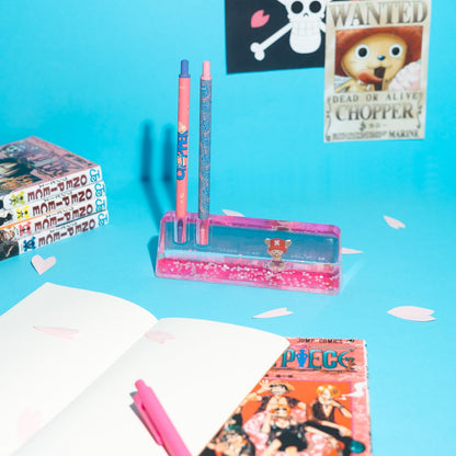 Pot a Crayon One Piece | Papeterie Bureau One Piece, Idée Cadeau Geek | Grupo Erik | Critérium et Stylo Bille Inclus, Accessoire One Piece Chopper pour Organisation Bureau