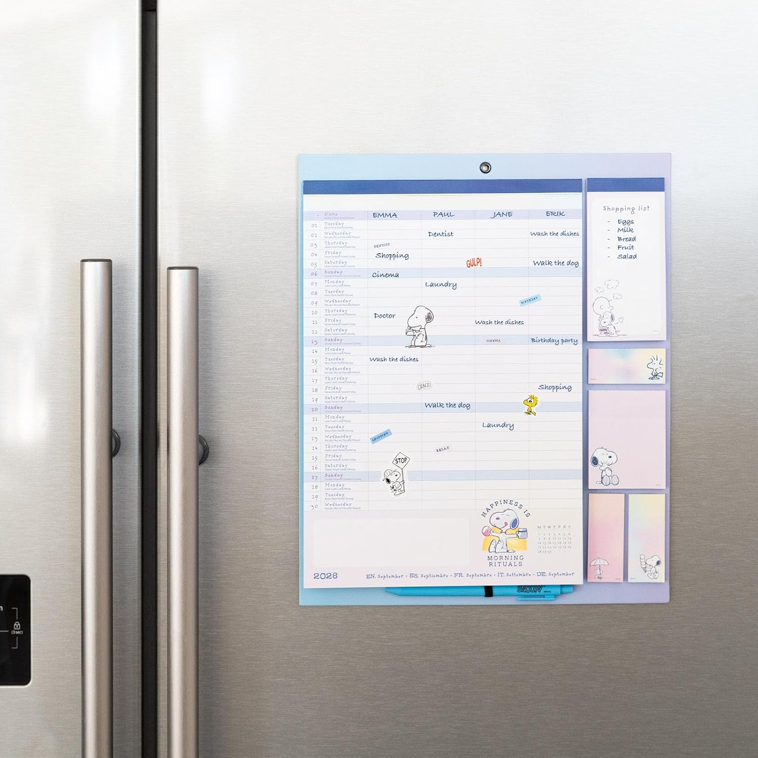Grupo Erik Calendario Famiglia 2027 Snoopy Peanuts - Calendario Magnetico Frigo con Penna, Sticky Notes, Shopping List e Stickers | Planner Mensile con Spazi per Note, Set 2026 a Dic 2027 (30 x 35cm