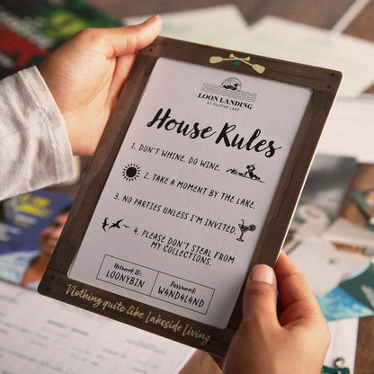 Hunt A Killer: Lakeside Slaughter, Immersive Murder Mystery Game, Interaktives Kriminallösungserlebnis, 90-120 Minuten Spielzeit, ab 14 Jahren