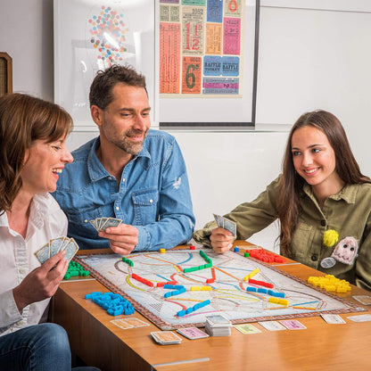 Days of Wonder | Ticket to Ride Board Game | Ages 8+ | For 2 to 5 Players | Average Playtime 30-60 Minutes, Black