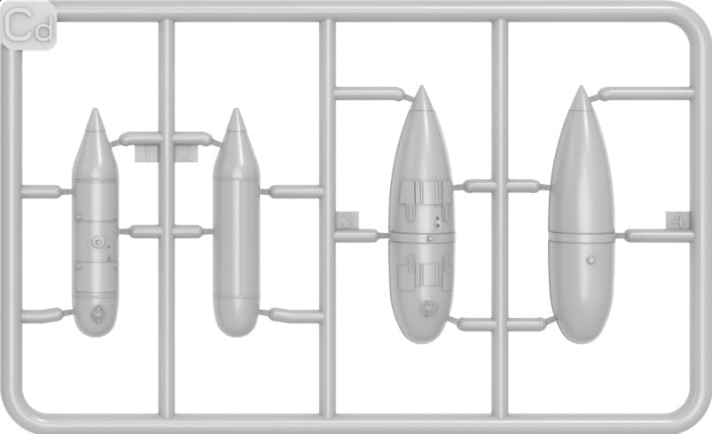 MiniArt - 1/35 German Fuel Drop Tanks And Bombs