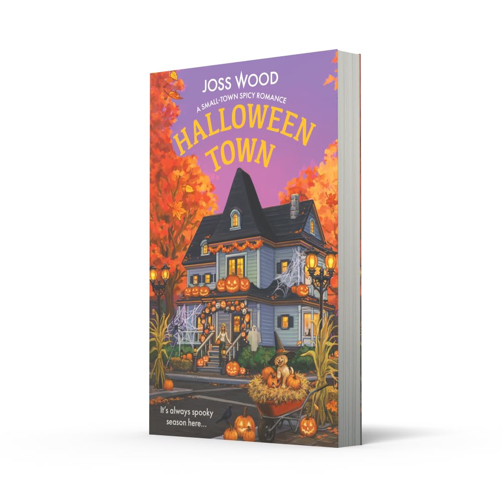 Halloween Town: A bewitchingly irresistible Halloween small-town spicy romance fiction novel, new for 2026: Book 2