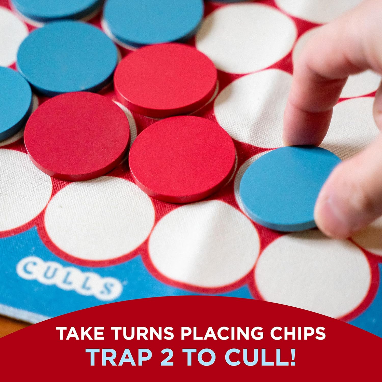 USAopoly | Culls | Abstract Strategy Board Game, Chip Placement, Area Control, Portable Components, Wooden Chips And Canvas Bag | 2-4 Players | 10+ Min