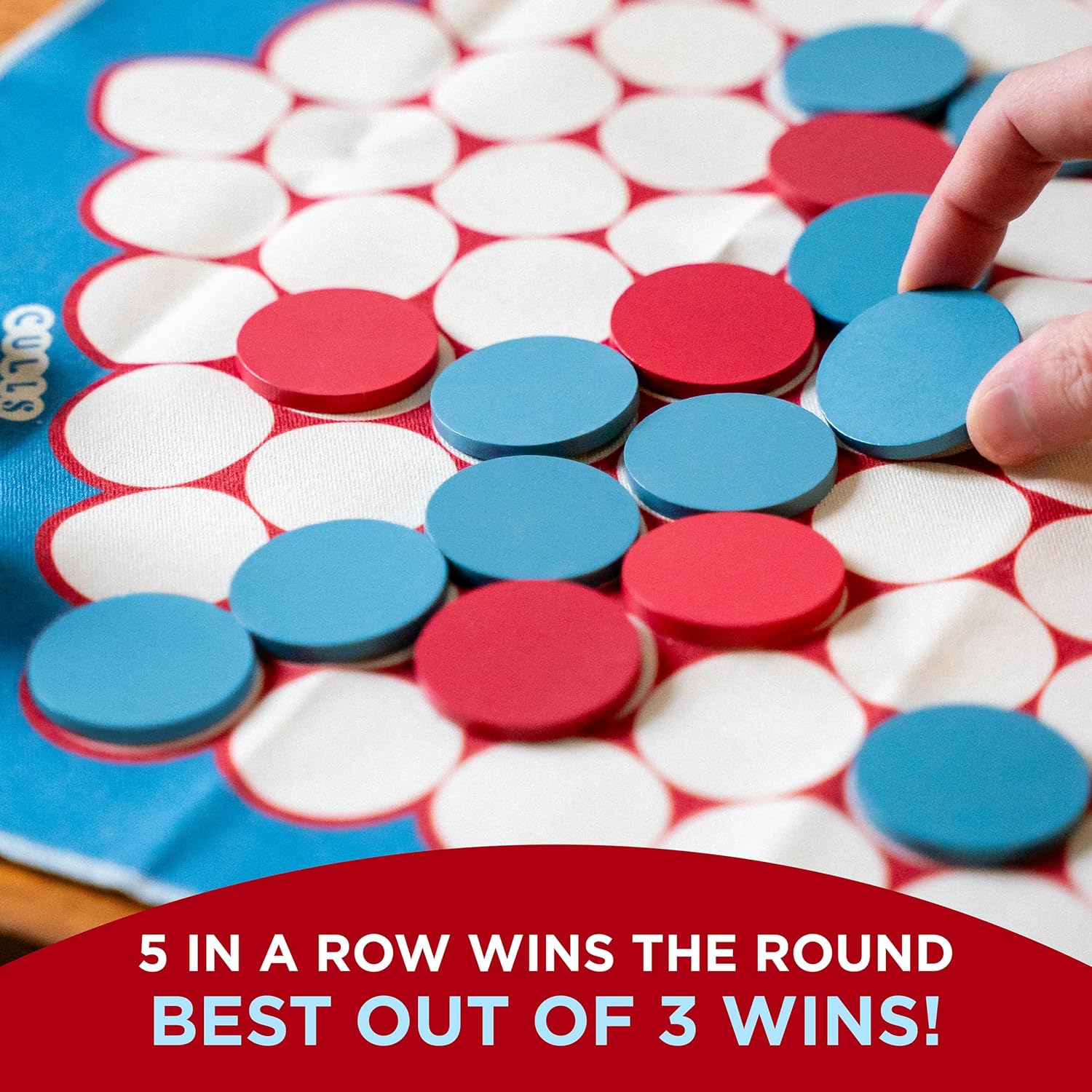 USAopoly | Culls | Abstract Strategy Board Game, Chip Placement, Area Control, Portable Components, Wooden Chips And Canvas Bag | 2-4 Players | 10+ Min