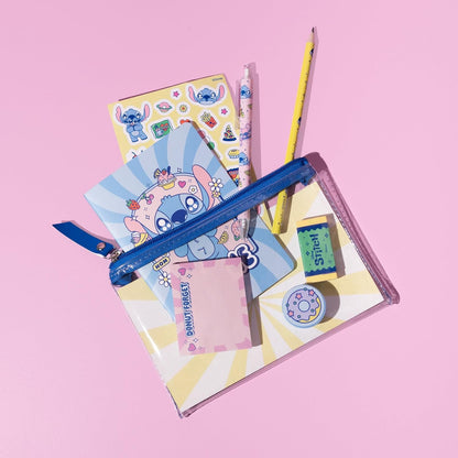 Grupo Erik Astuccio Set Cancelleria Stitch - Set Cancelleria con Taccuino A6, Stickers, Block Notes, Penna, Matita, Gomma e Temperamatite | Cancelleria Scuola Disney