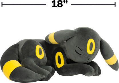 Pokémon PKW5196-45cm Schlafendes Plüsch - Nachtara, offizielles Plüsch | Offizielles Plüsch Produkt