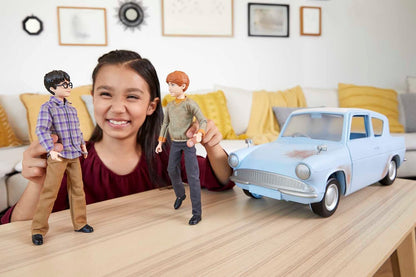 Harry Potter Harry & Ron's Flying Car Adventure, with Ford Anglia Car, Harry Potter & Ron Weasley Dolls, Collectible Toy for 6 Year Olds & Up, HHX03