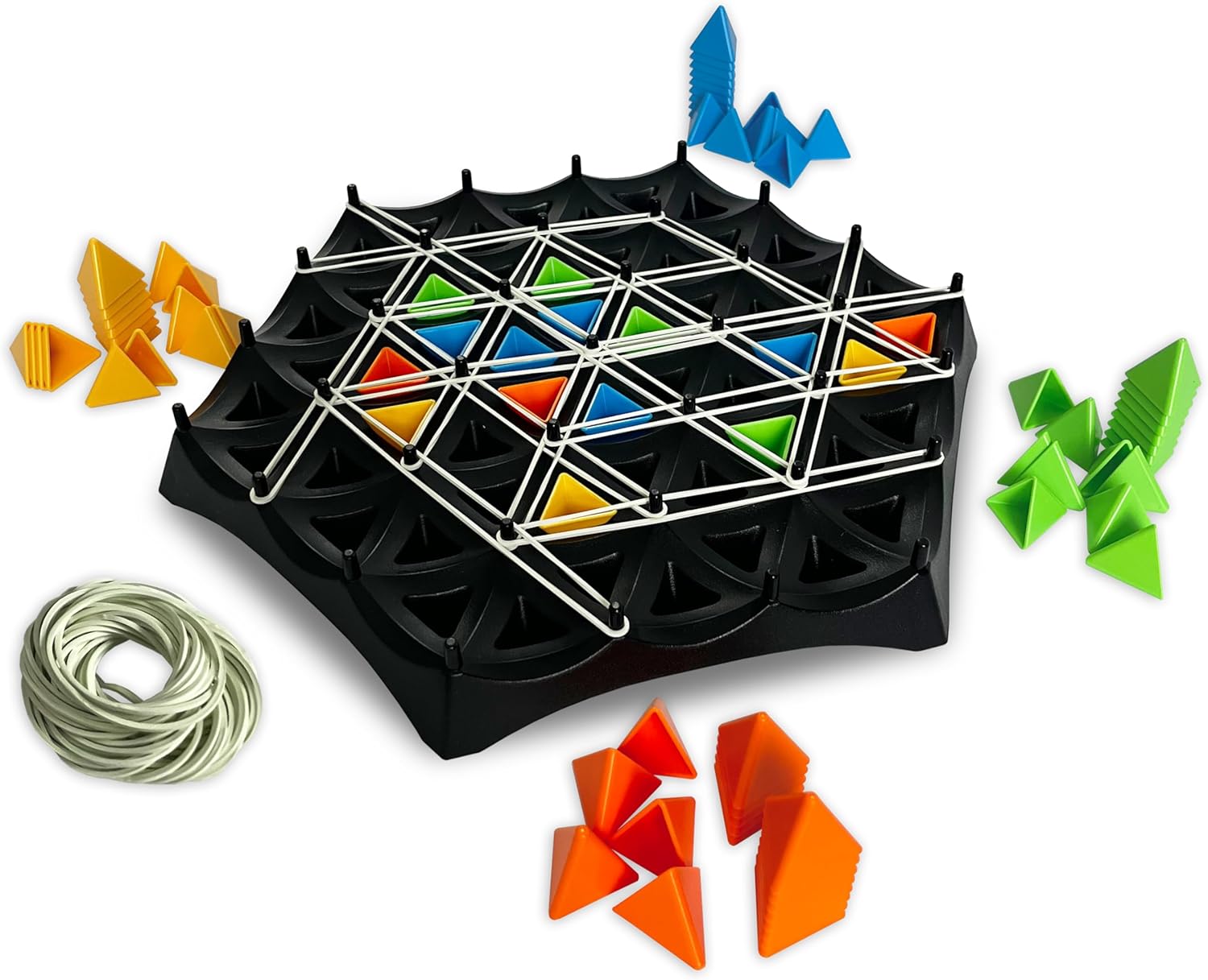 Megableu - TRIGGLE - Bordspel Strategie & Logica Voor Familie En Kinderen 7 Jaar+ - Vorm Driehoeken Om Te Scoren - Tactisch Gezelschapsspel - 2 Tot 4 Spelers - Nederlandse Versie
