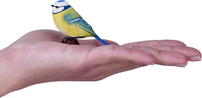 MOJO Blue Tit Garden Bird Enthusiast Collection Serie 1, handgeschilderde beeldjes, verzamelobjecten voor dieren in het wild, speelgoed, gedetailleerde sculpturen met QR-code voor leuke weetjes